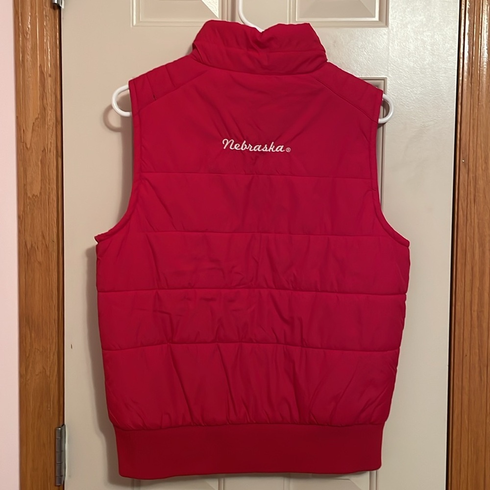 Nebraska Huskers Red Puffer Vest - Medium - Picture 2 of 7
